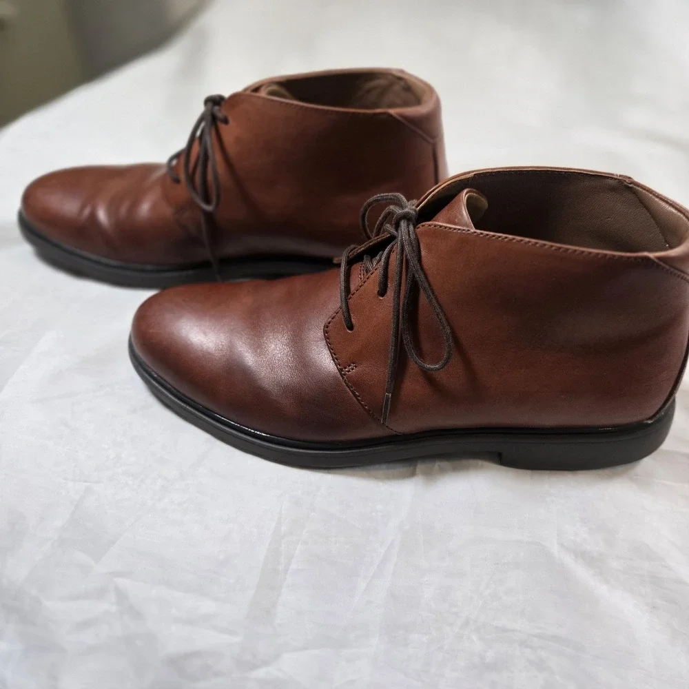 Clarks Un Tailor Mid Unstructured Brown Leather Chukka Boots Men's 9.5M 26144678